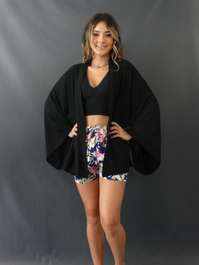 Kimono em Viscose Preto Liso [1904178]