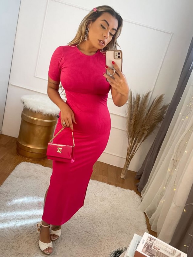 Vestido Gola Redonda com Manguinha Midi com Fenda em Suplex Canelado Rosa [2112093]